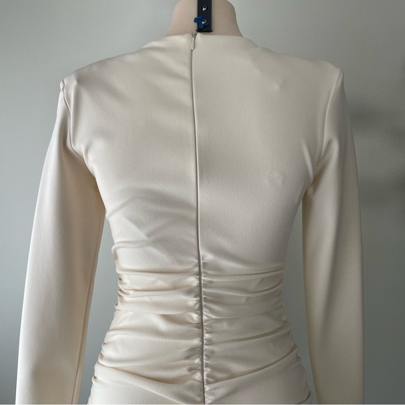 Zara Ruched Deep V Plunge Mini Dress Cream Long Sleeves Bodycon Size Small NWT - Picture 7 of 10